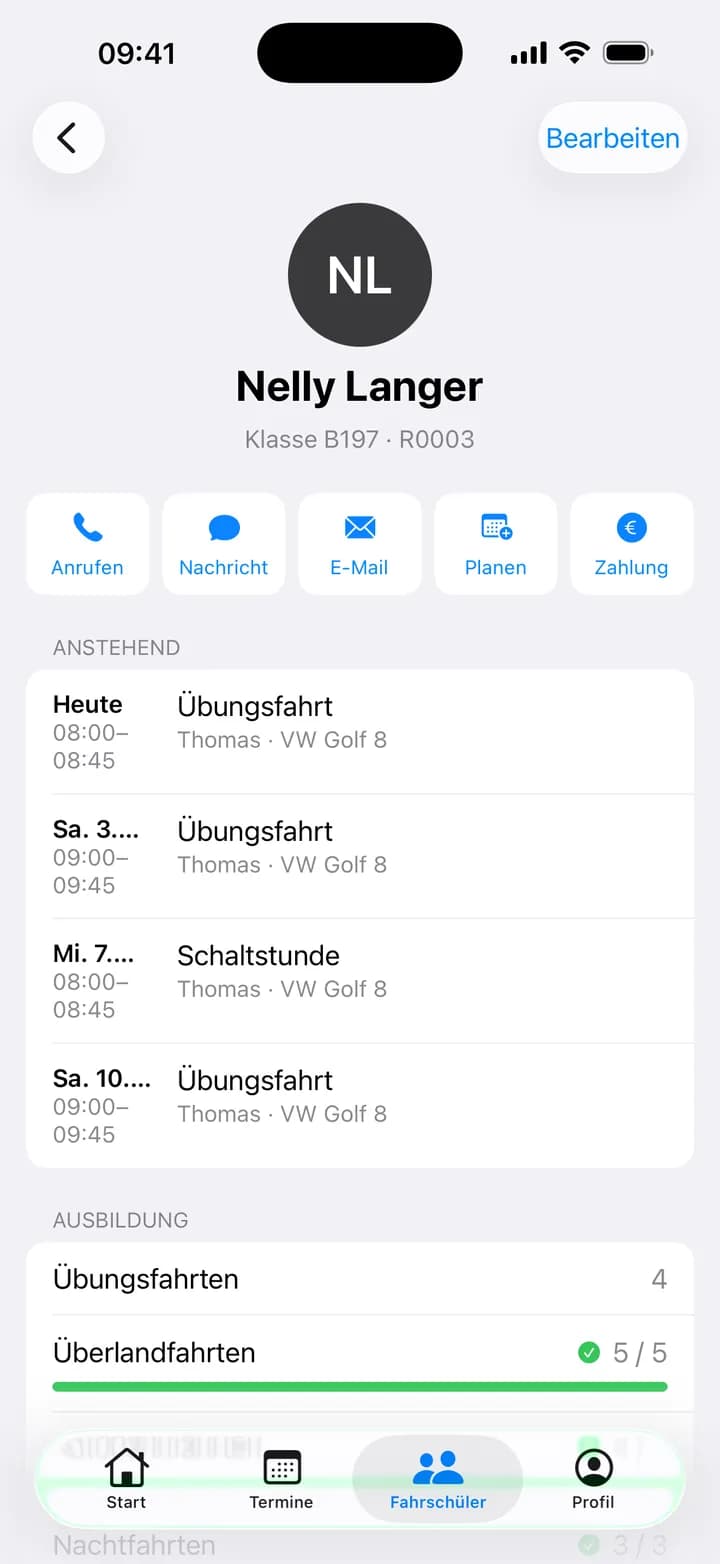 Fahrschülerakte in der App mit Anrufen, Planen und Zahlung