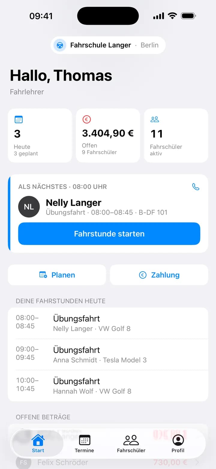 Startseite für Fahrlehrer: drei Fahrstunden heute und die nächste mit dem Knopf „Fahrstunde starten“